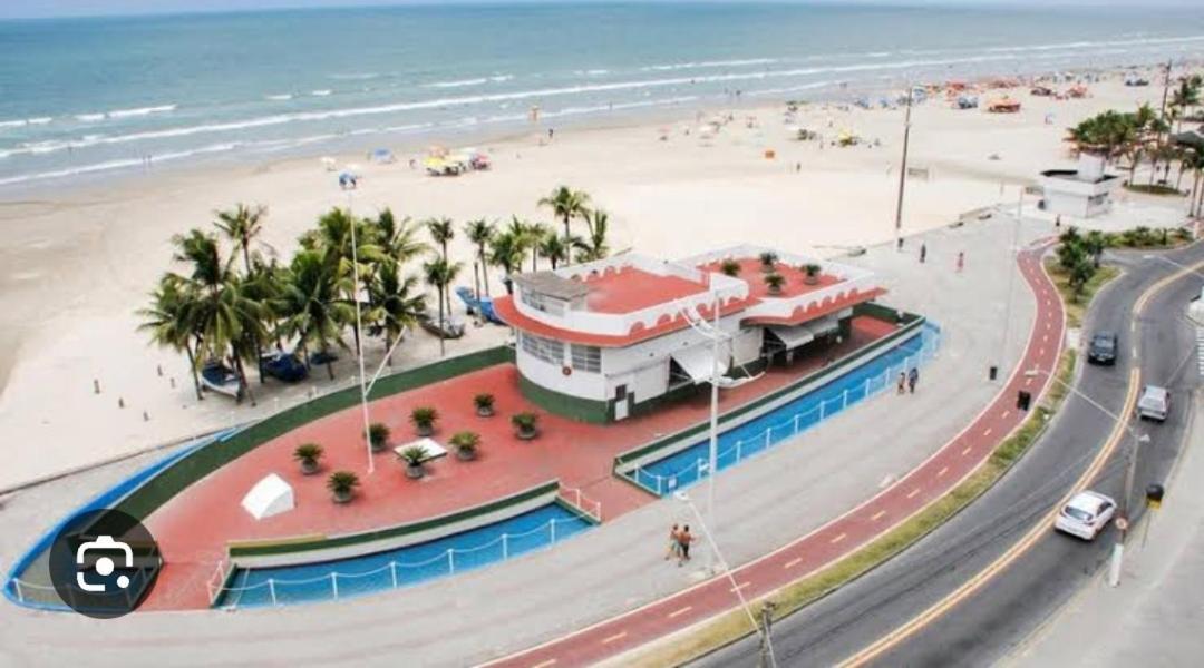 Ape Privilegiado No Centro Da Ocian E A 150M Da Praia E Feirinha, Com Wi-Fi E Garagem ! Praia Grande Dış mekan fotoğraf